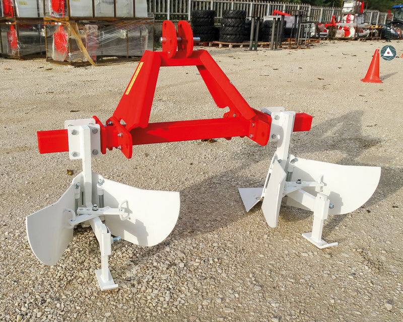 Furchenzieher  Giemme  SPD2  mit 2 Pflugschar für Traktoren 20 - 45 PS