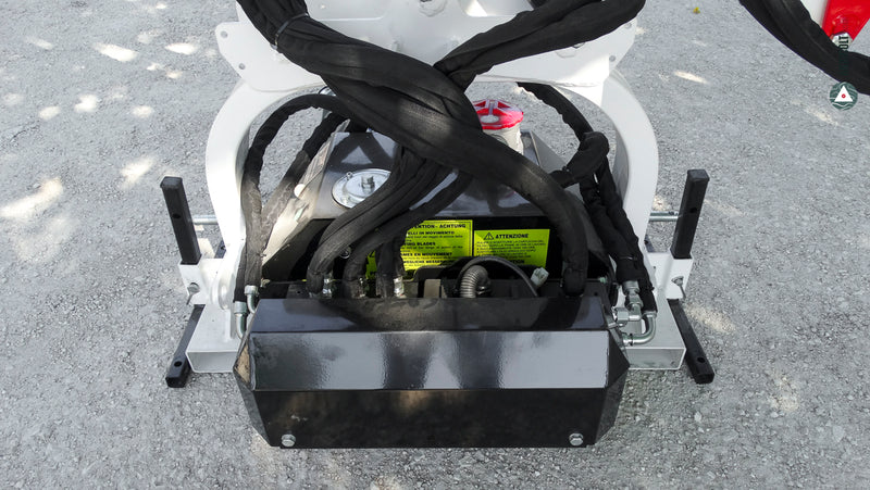 Hydraulische Heckenschere HRT ohne Mähbalken für Traktoren von Giemme / manuelle Bedienung, Wireless und Joystick