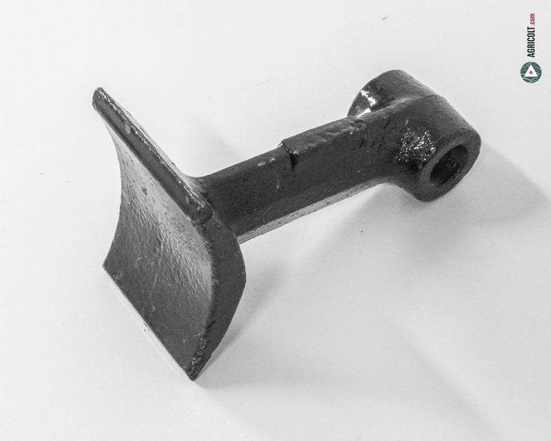 Hammer für  Böschungsmäher mit Arm HRM360
