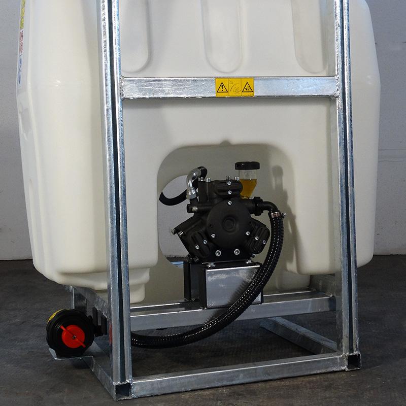 Feldspritze für Traktoren 200/300 Liter Serie  BD-Z - Pumpe  COMET APS-41